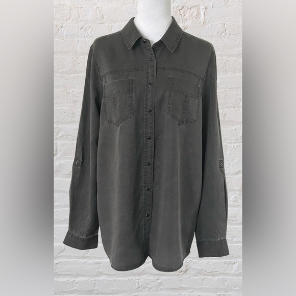 Dex Tops - Dex Womens Dark Gray Denim Button Down Sz M NWT Western Country Hippie Bohemian